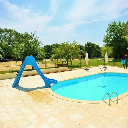 Σαλέ Chalet B3 Saint-Fargeau-Ponthierry